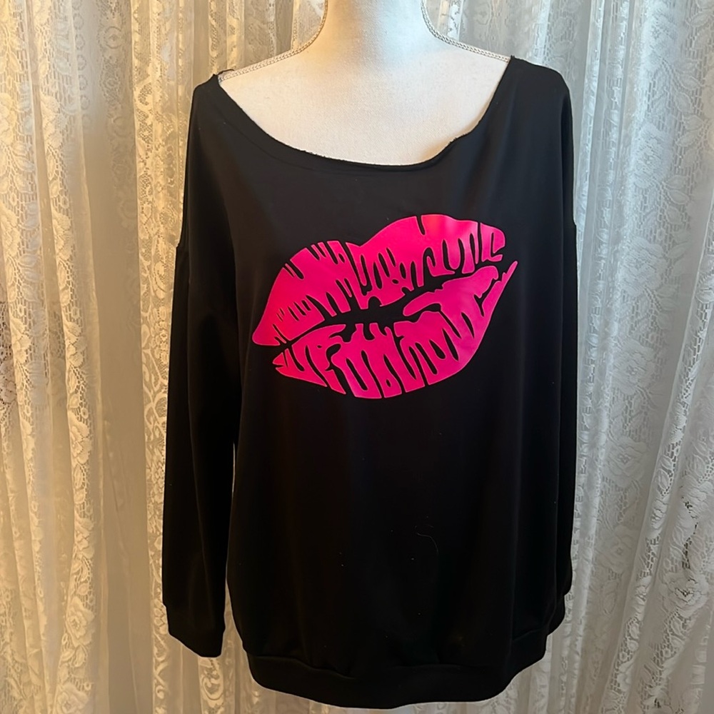 LIPS Sweatshirt